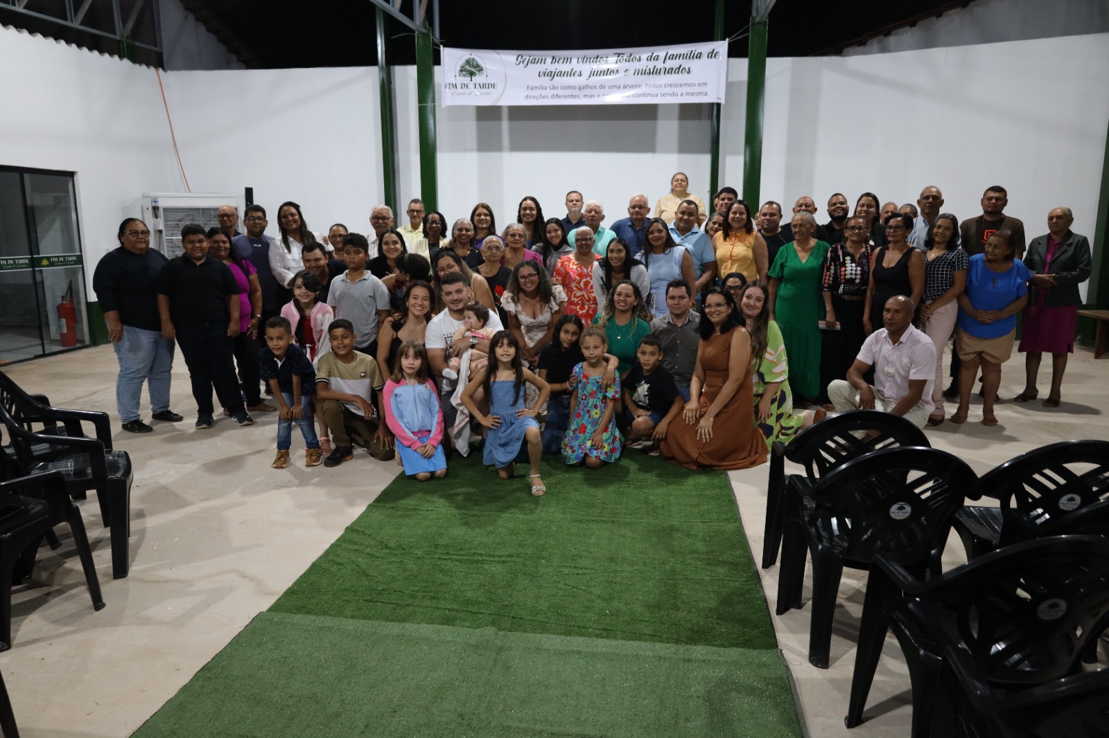 ENCONTRO DA FAMÍLIA MARTINS E TAVARES REÚNE PARENTES DE VÁRIOS ESTADOS.