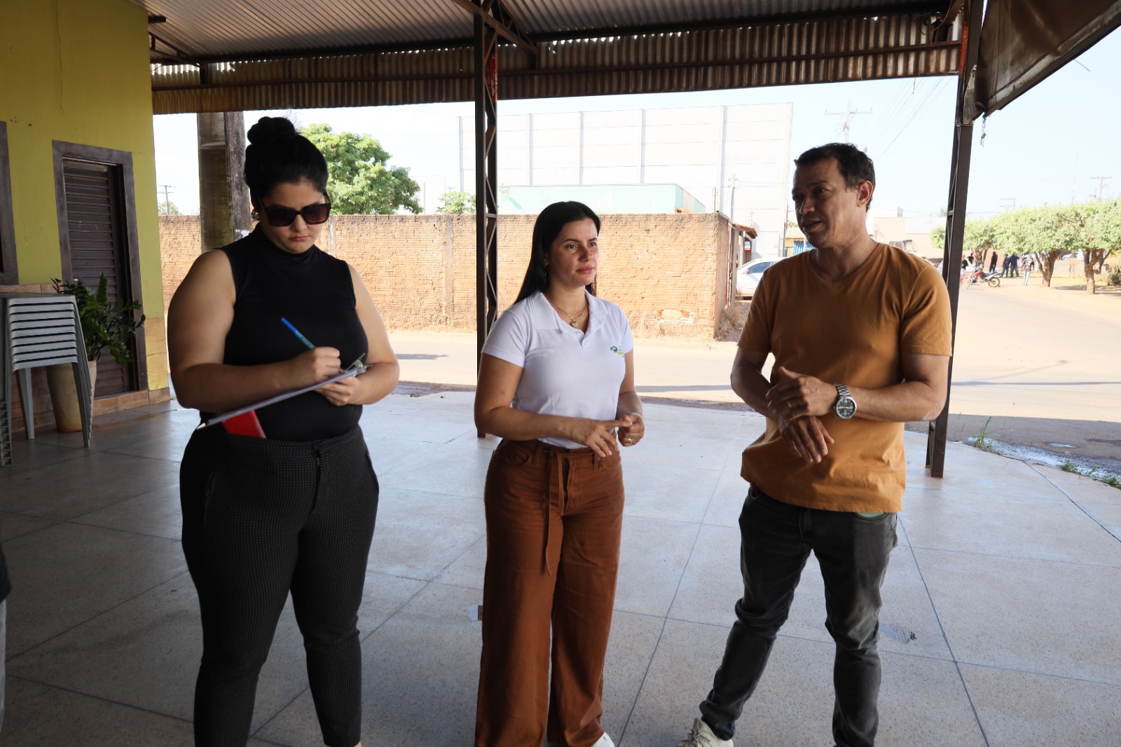 Prefeitura de Confresa cria comitê para tratar da situação de moradores em situação de rua.